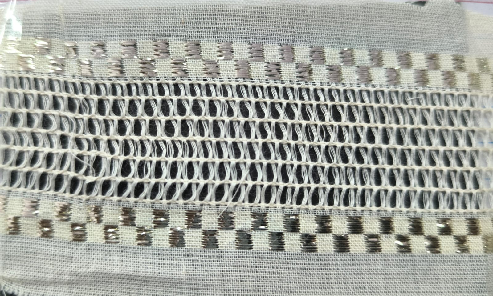 COTTON LUREX DOBBY NET LIGHT GOLD